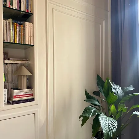 Cocon Parisien Chic Montmartre Apartment *